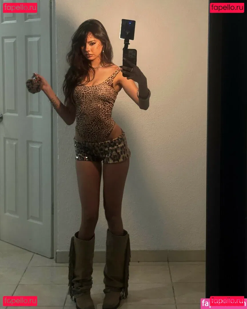 Dany Reyes Onlyfans Photo Gallery 