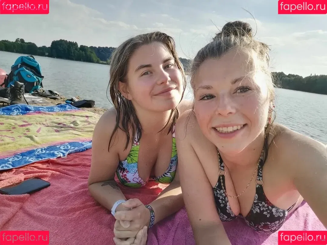 Dairy lena Onlyfans Photo Gallery 