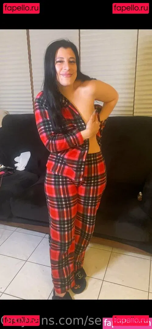serenasinsxxx Onlyfans Photo Gallery 