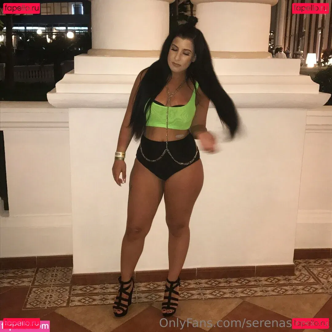serenasinsxxx Onlyfans Photo Gallery 