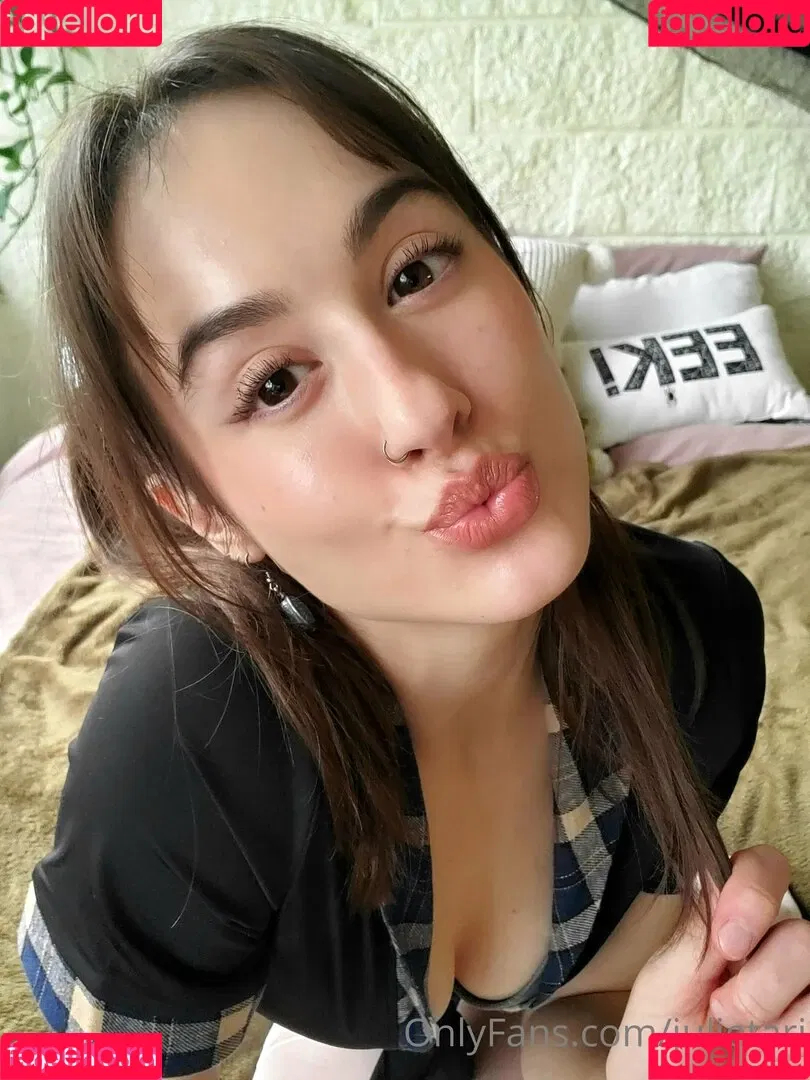 julesari Onlyfans Photo Gallery 