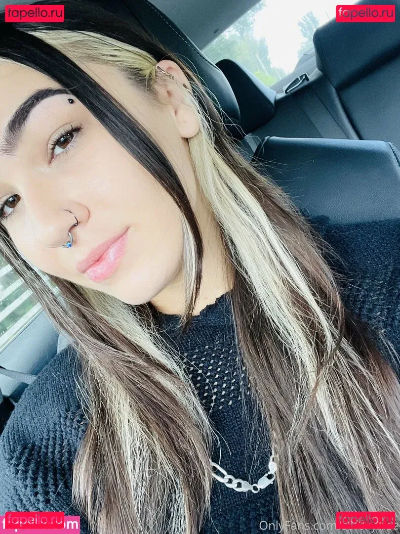 s0f0xyfree Onlyfans Photo Gallery 