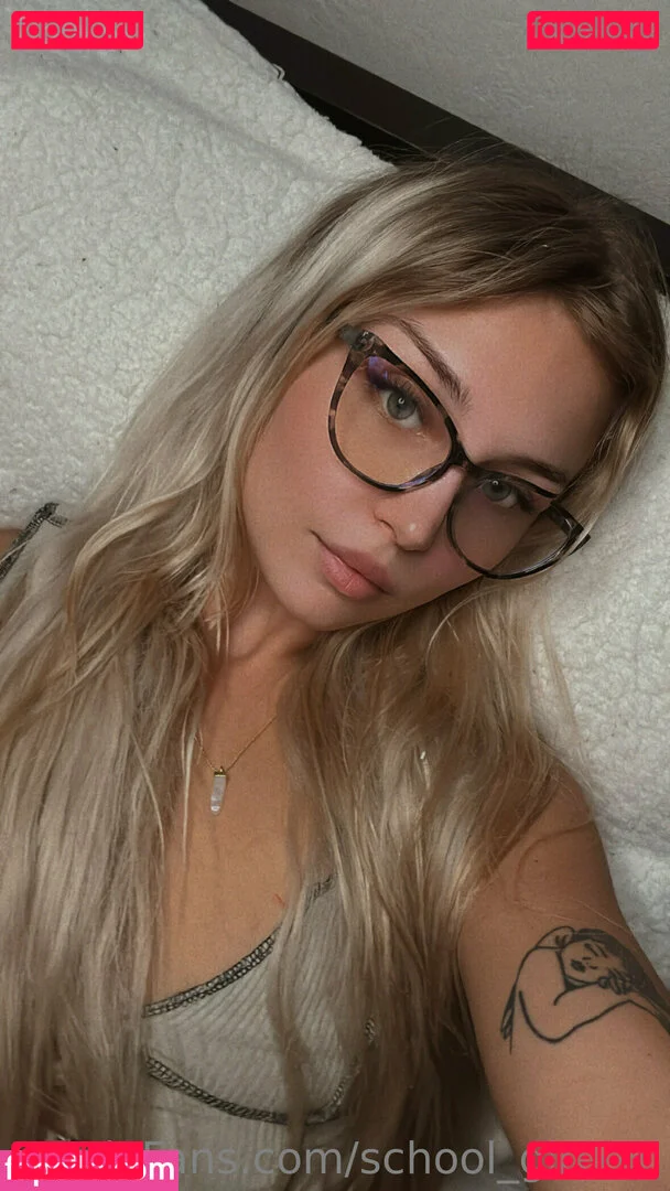 school_girllexi Onlyfans Photo Gallery 