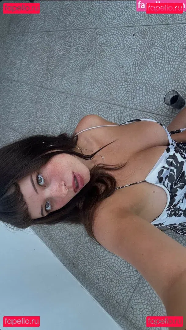 Ceara Maya Onlyfans Photo Gallery 