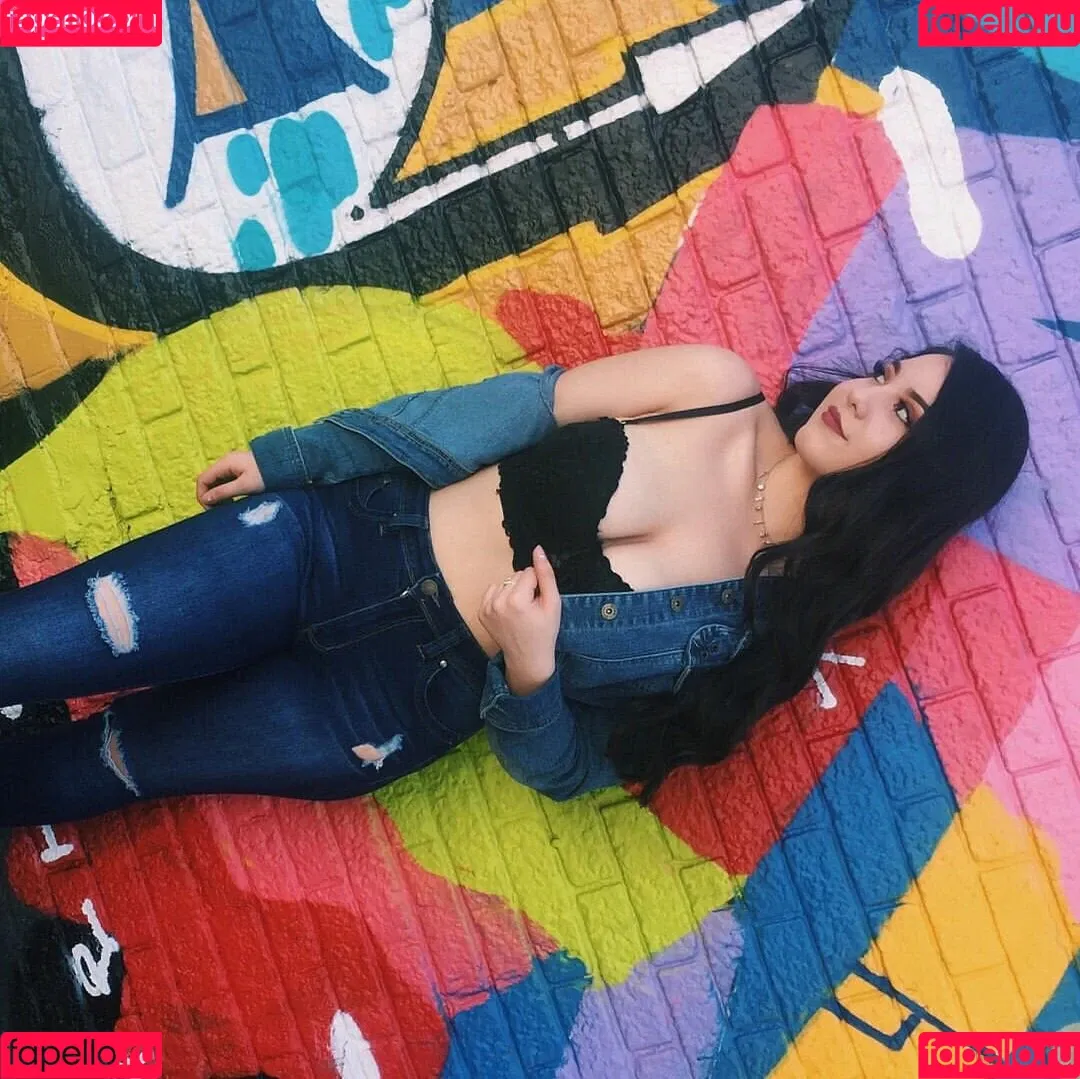Selena Flores Onlyfans Photo Gallery 