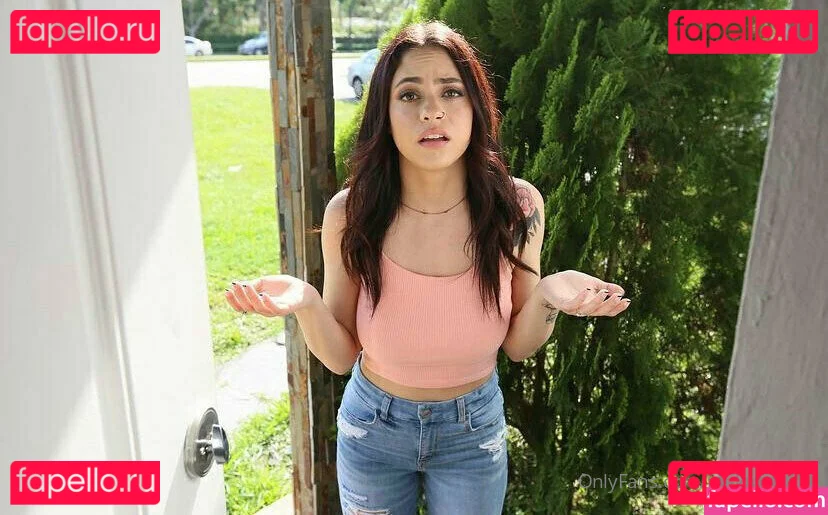 militevezz Onlyfans Photo Gallery 