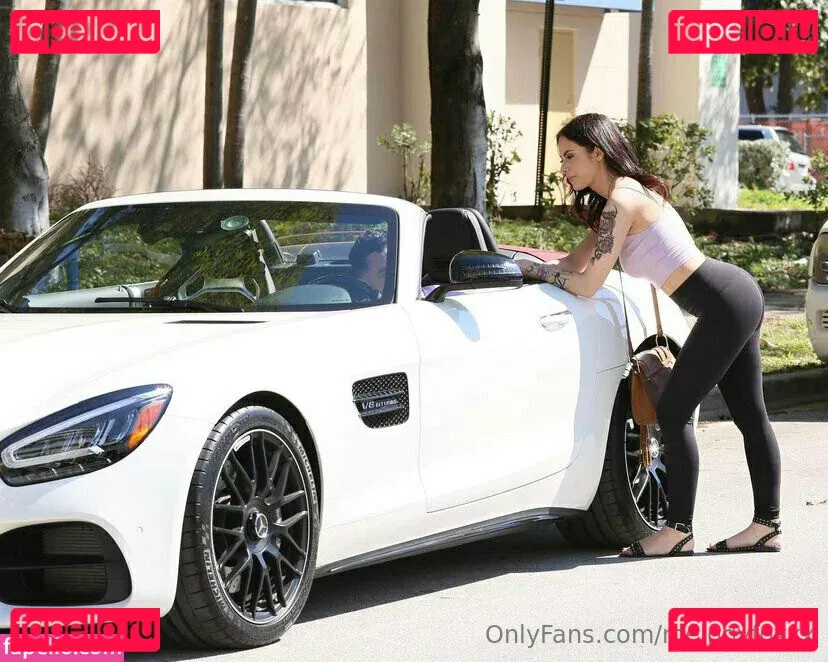 militevezz Onlyfans Photo Gallery 