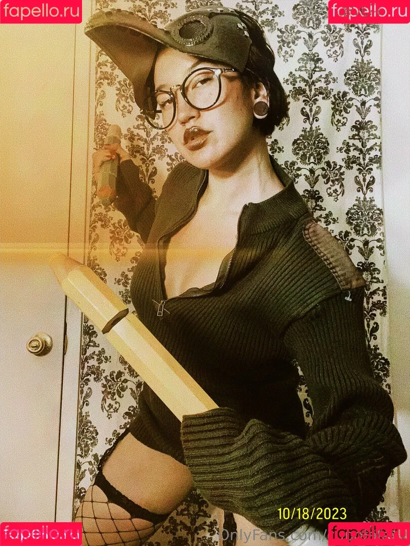 Cupofalexx Onlyfans Photo Gallery 