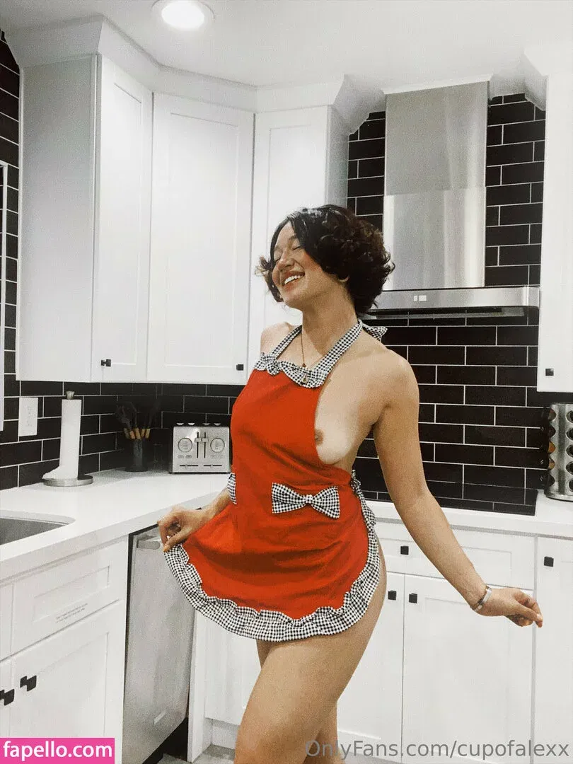 Cupofalexx Onlyfans Photo Gallery 