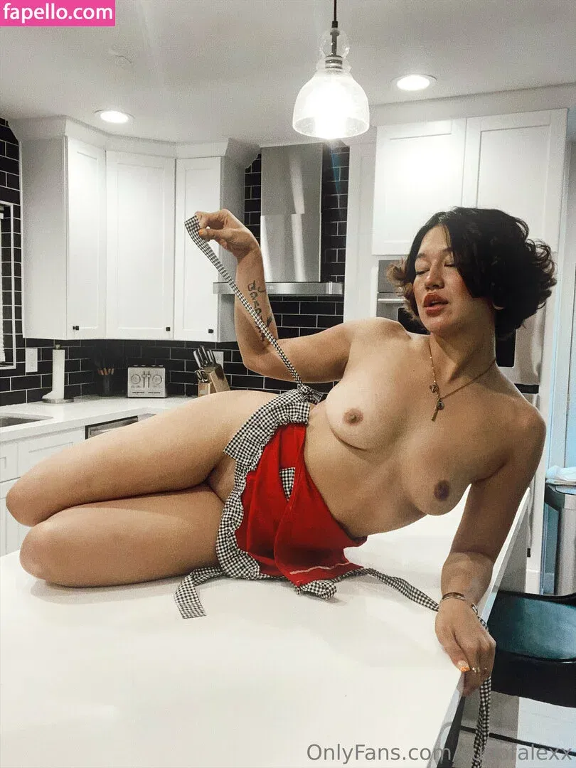 Cupofalexx Onlyfans Photo Gallery 