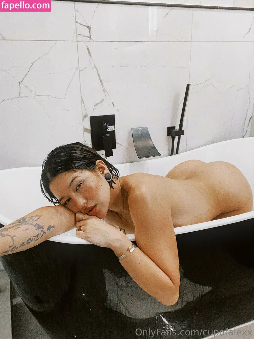 Cupofalexx Onlyfans Photo Gallery 