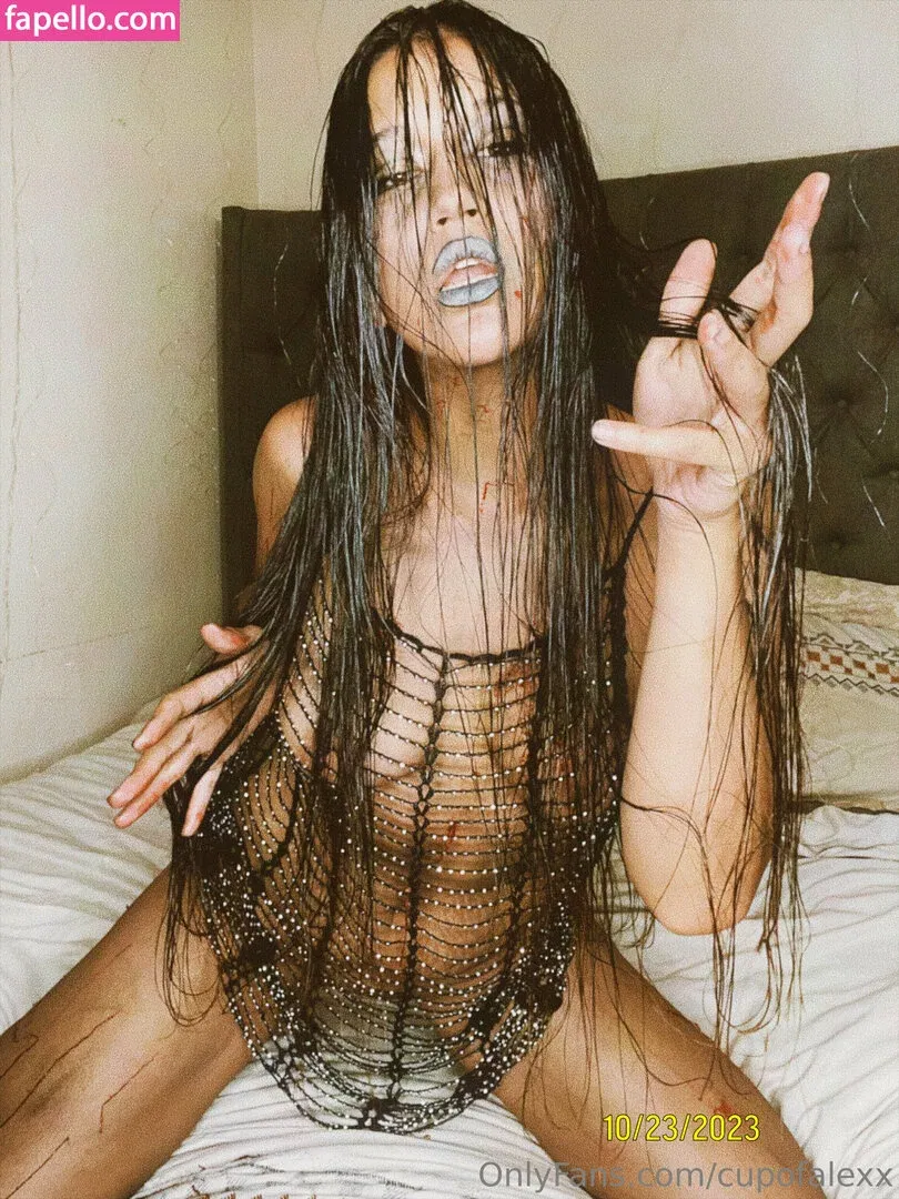 Cupofalexx Onlyfans Photo Gallery 