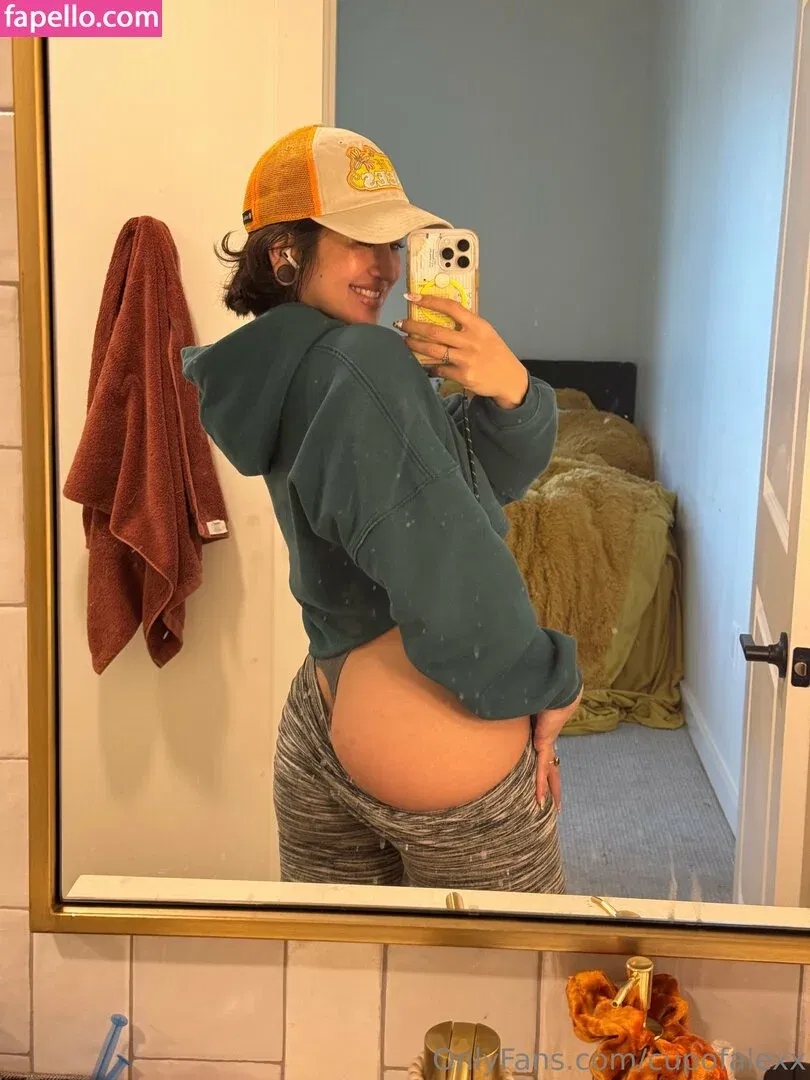 Cupofalexx Onlyfans Photo Gallery 