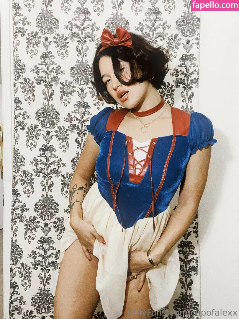 Cupofalexx Onlyfans Photo Gallery 