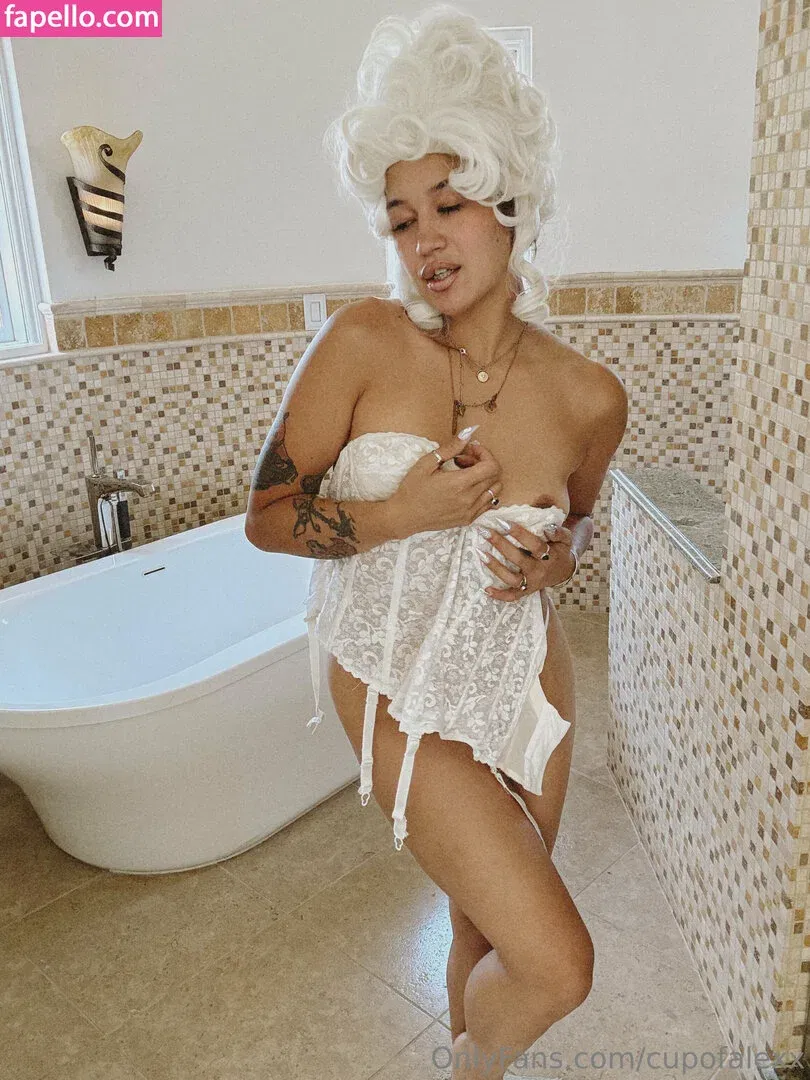 Cupofalexx Onlyfans Photo Gallery 