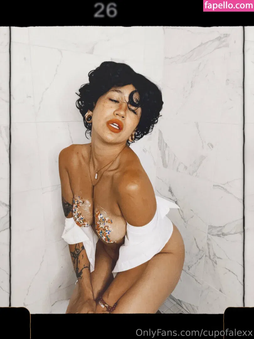 Cupofalexx Onlyfans Photo Gallery 