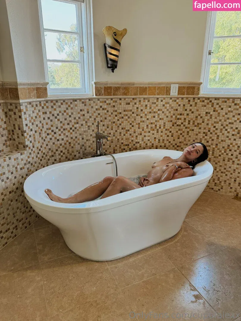 Cupofalexx Onlyfans Photo Gallery 