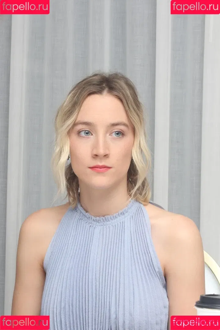 Saoirse Ronan Onlyfans Photo Gallery 