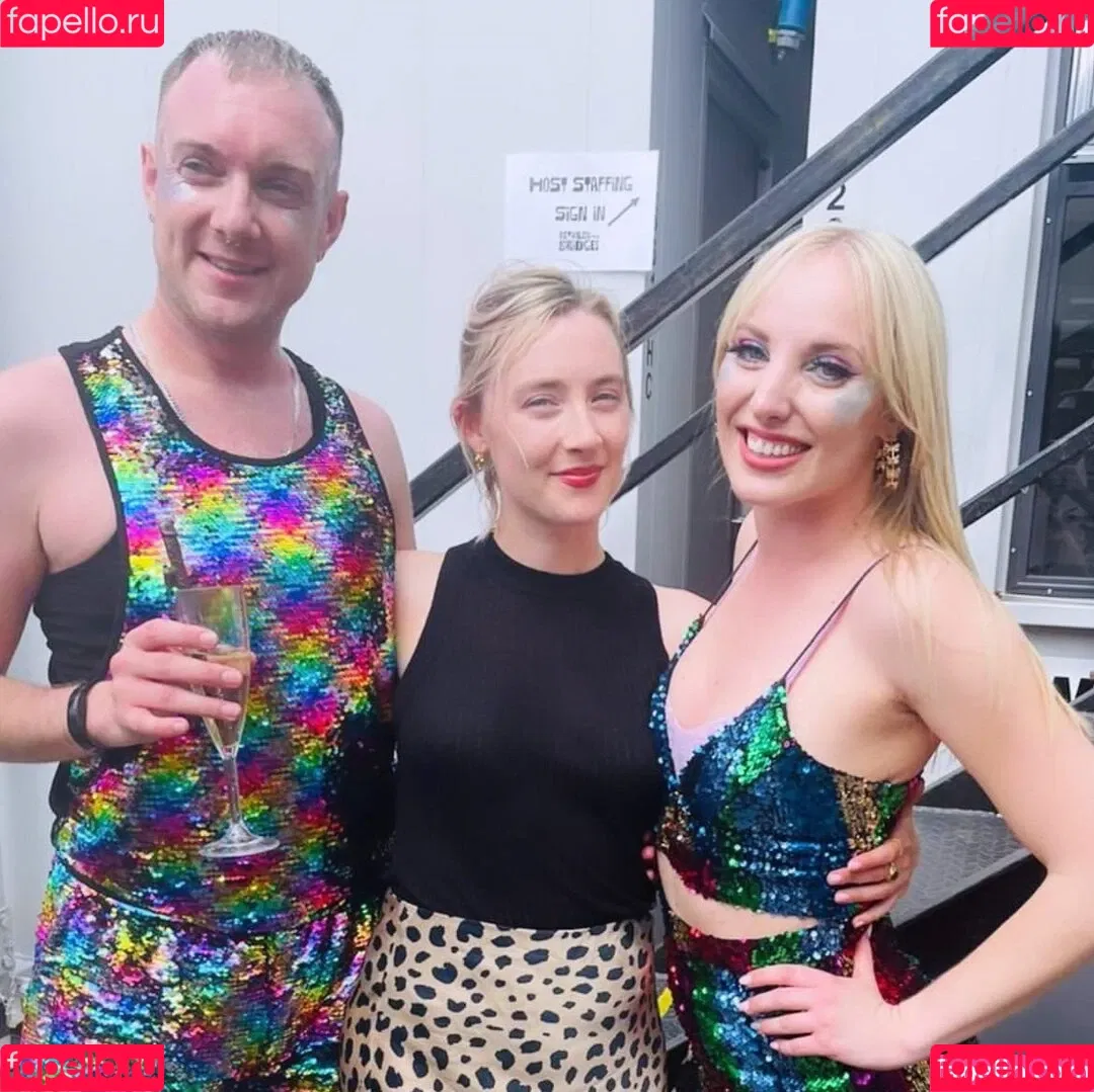 Saoirse Ronan Onlyfans Photo Gallery 