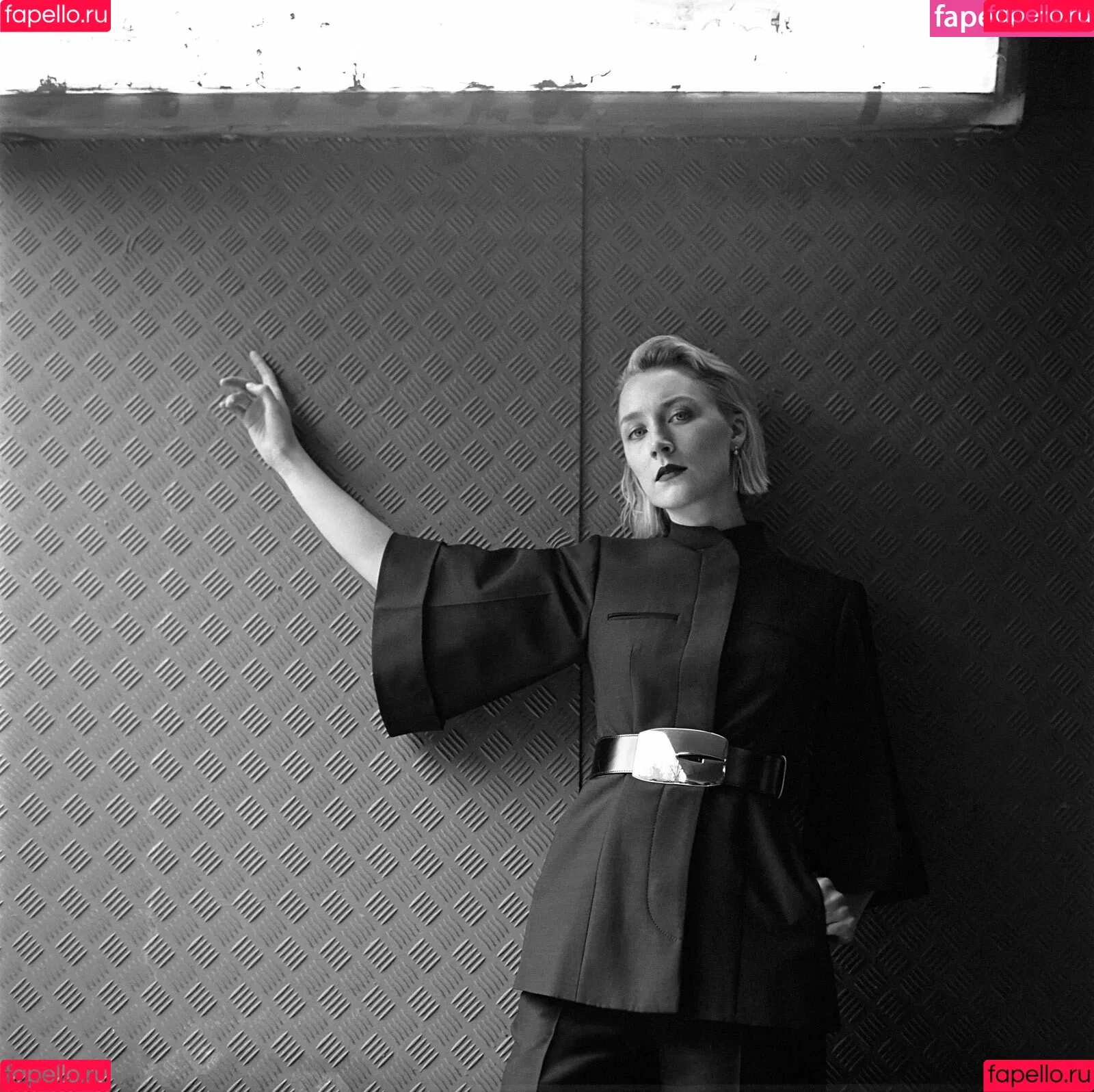 Saoirse Ronan Onlyfans Photo Gallery 