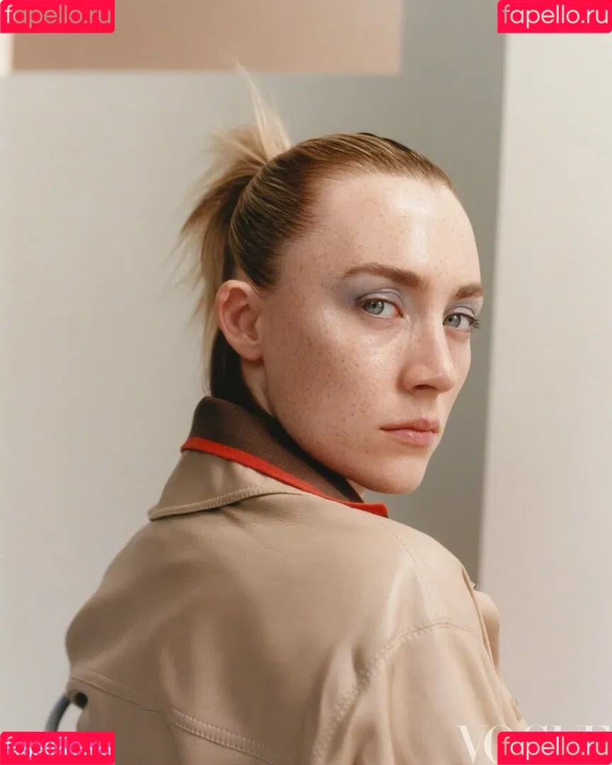 Saoirse Ronan Onlyfans Photo Gallery 