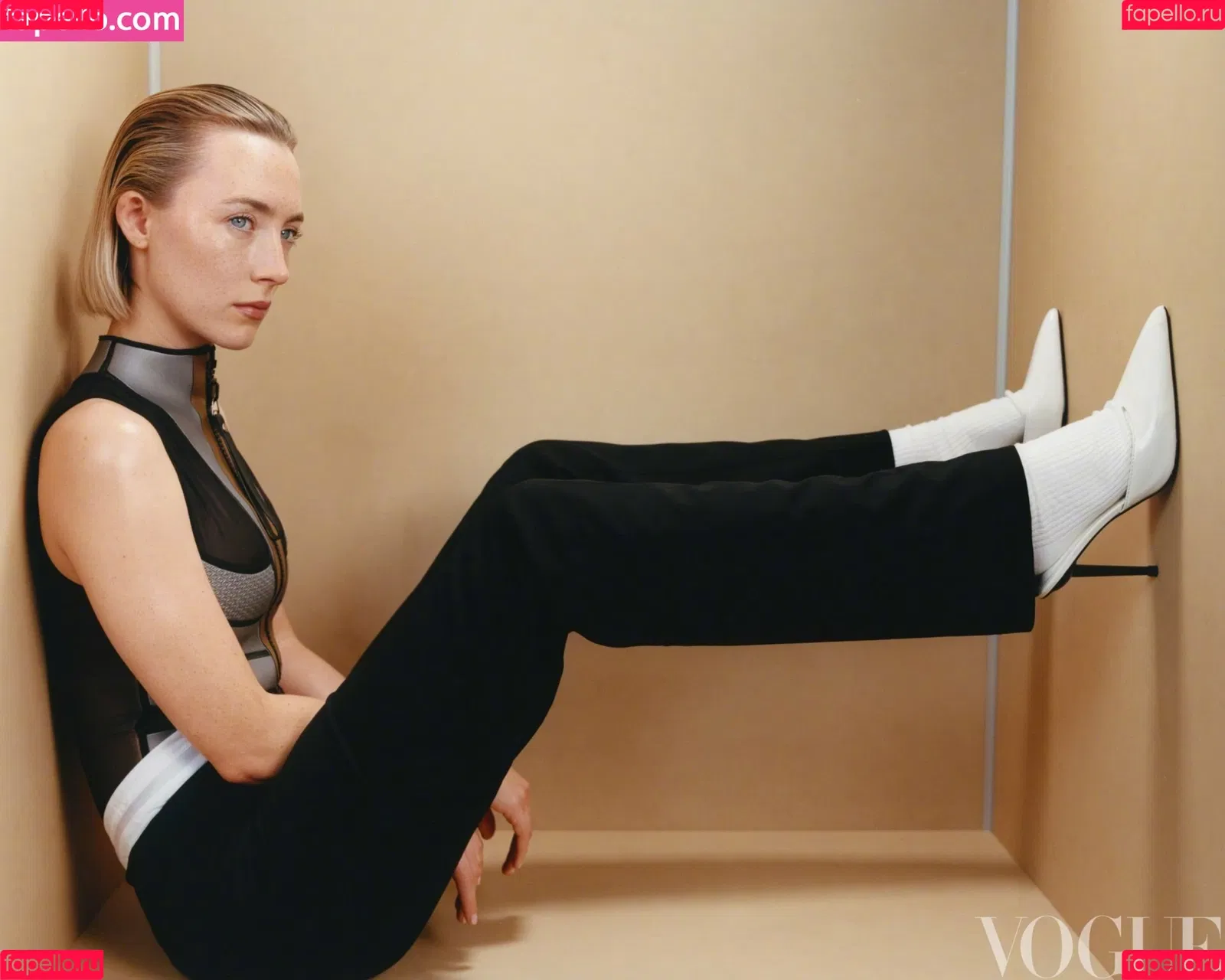 Saoirse Ronan Onlyfans Photo Gallery 
