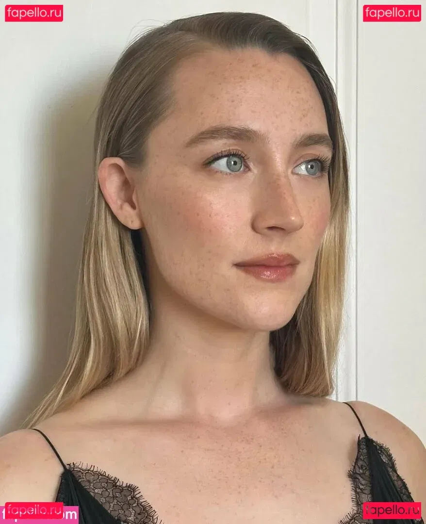 Saoirse Ronan Onlyfans Photo Gallery 