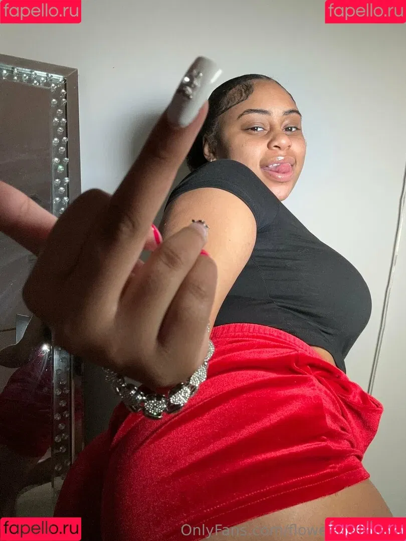 flowerbombbbb Onlyfans Photo Gallery 