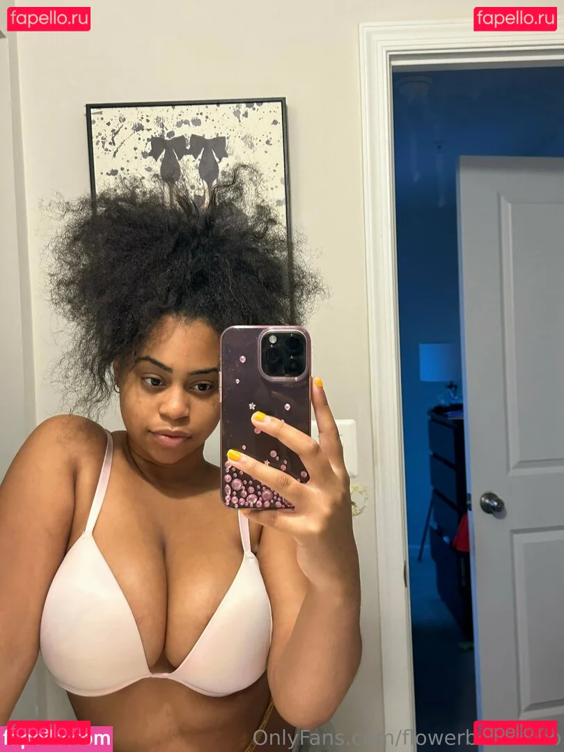 flowerbombbbb Onlyfans Photo Gallery 