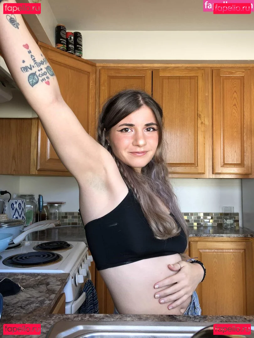 Lil Athena Onlyfans Photo Gallery 