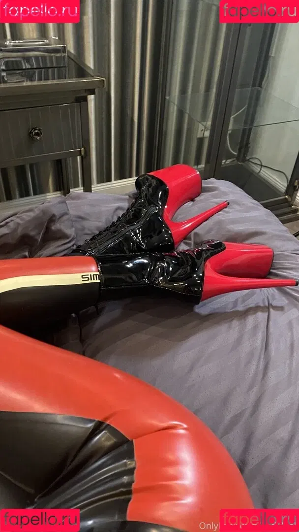 Meli Deluxe Onlyfans Photo Gallery 