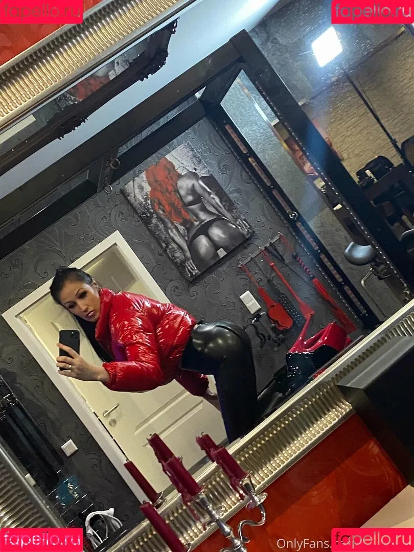 Meli Deluxe Onlyfans Photo Gallery 