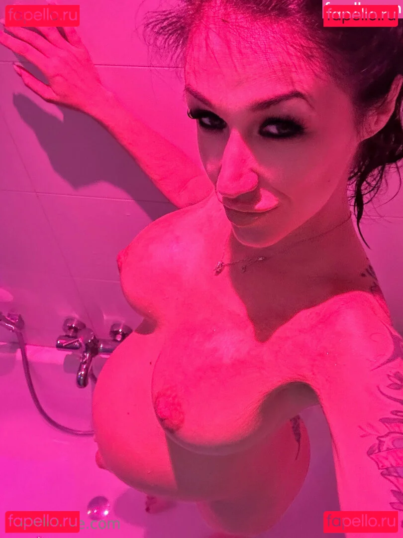 Meli Deluxe Onlyfans Photo Gallery 