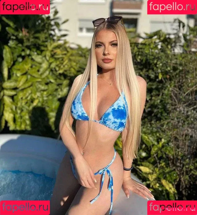 Annmariedtz Onlyfans Photo Gallery 