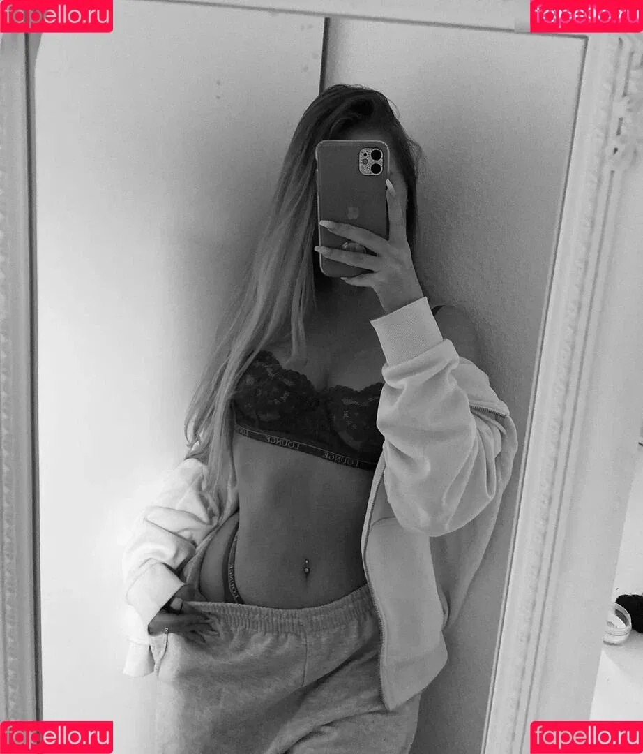 Annmariedtz Onlyfans Photo Gallery 