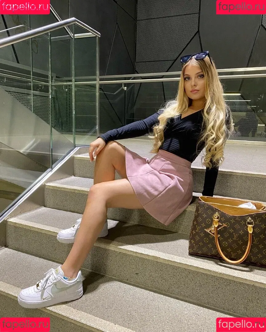 Annmariedtz Onlyfans Photo Gallery 
