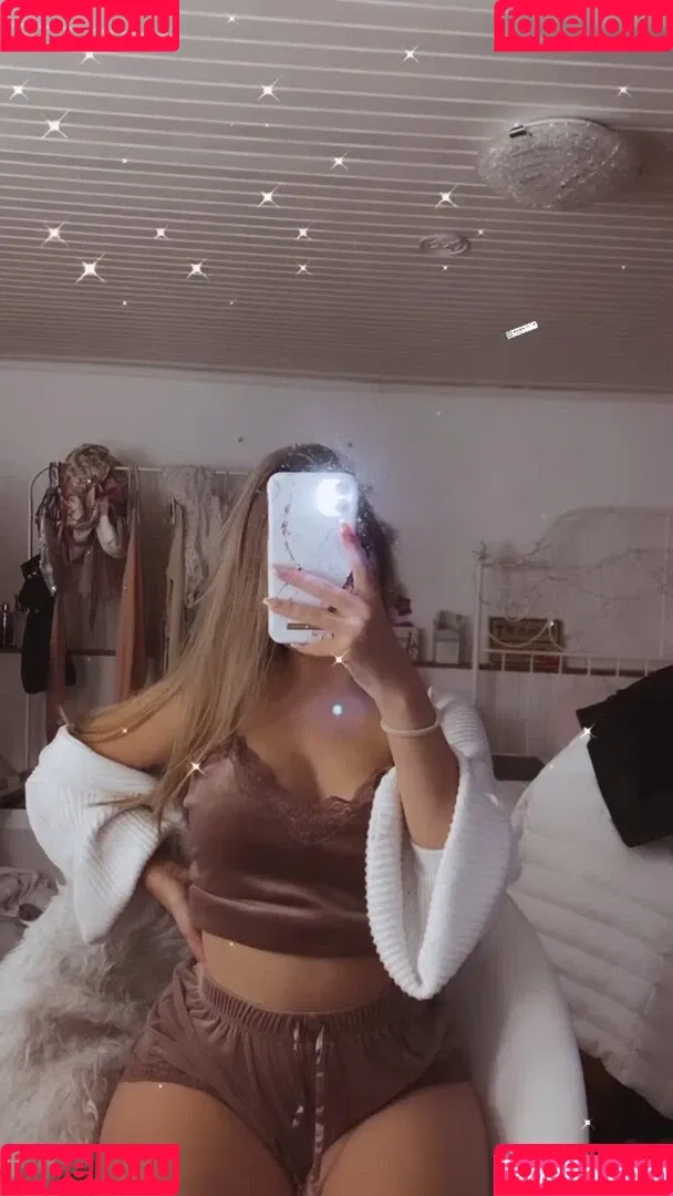 Annmariedtz Onlyfans Photo Gallery 