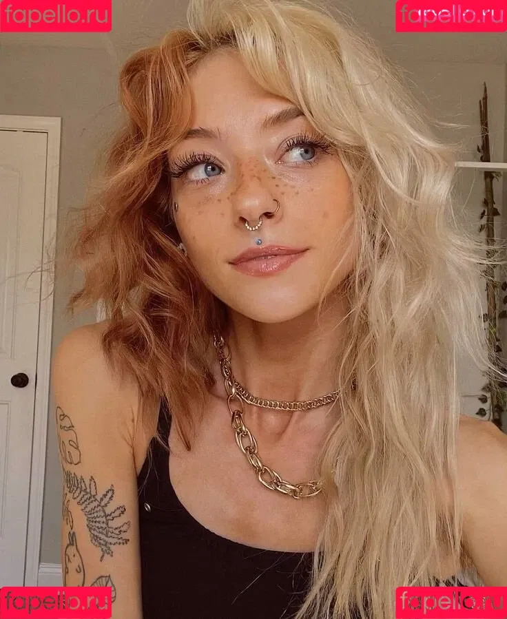 Bambi Sage Onlyfans Photo Gallery 