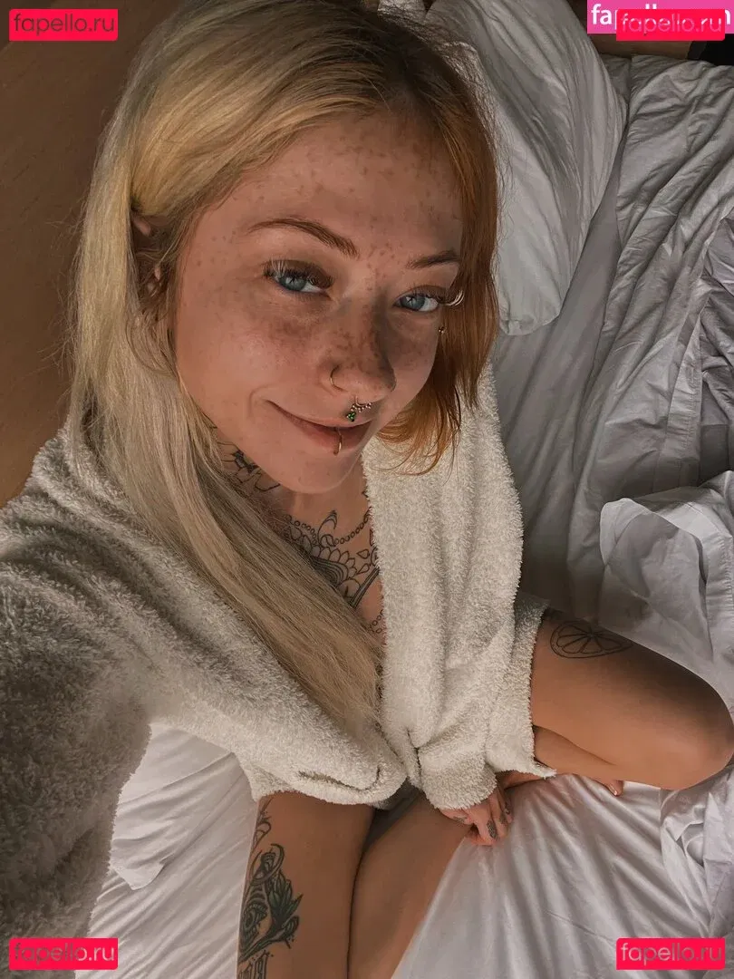 Bambi Sage Onlyfans Photo Gallery 