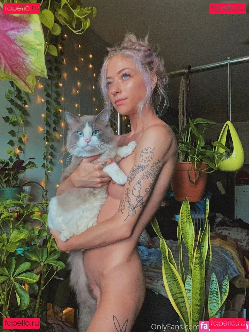 Bambi Sage Onlyfans Photo Gallery 