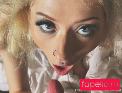 Bambi Sage Onlyfans Photo Gallery 