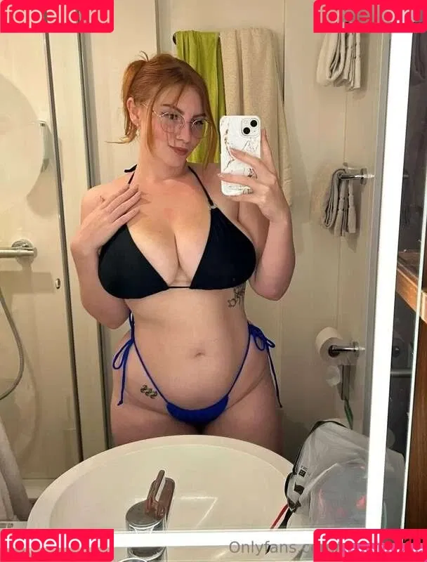 Magic Mia Onlyfans Photo Gallery 