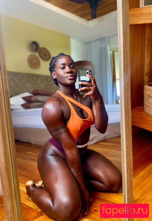 BinaNjikam Nude Onlyfans Photo 22