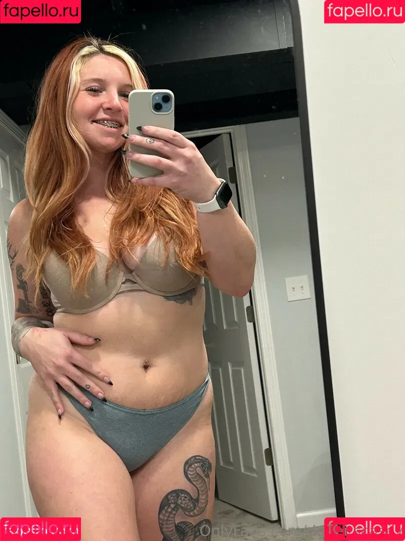 Casey Lee Onlyfans Photo Gallery 