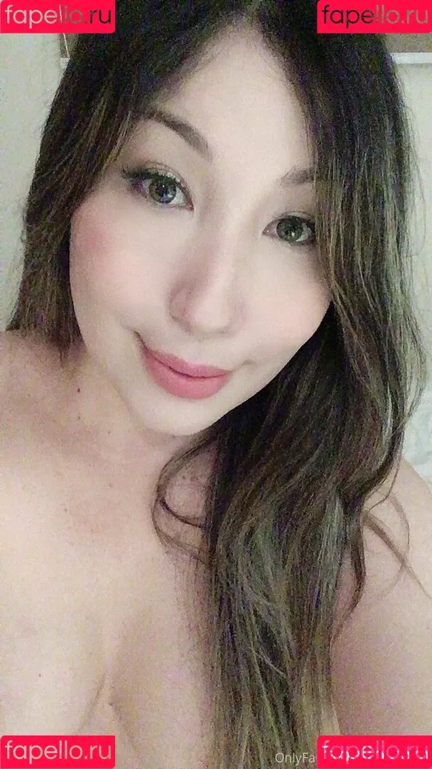 Yu Ferracini Onlyfans Photo Gallery 