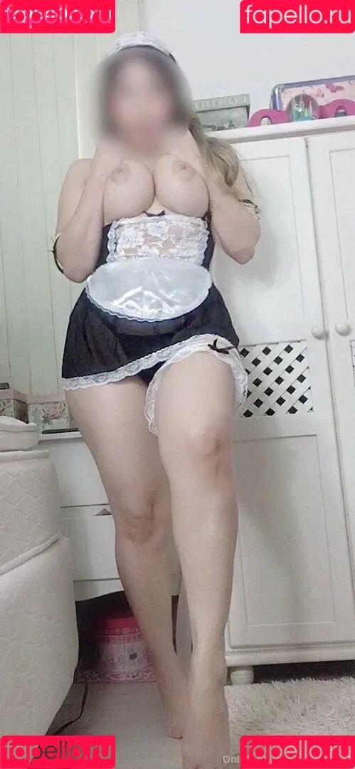 Yu Ferracini Onlyfans Photo Gallery 