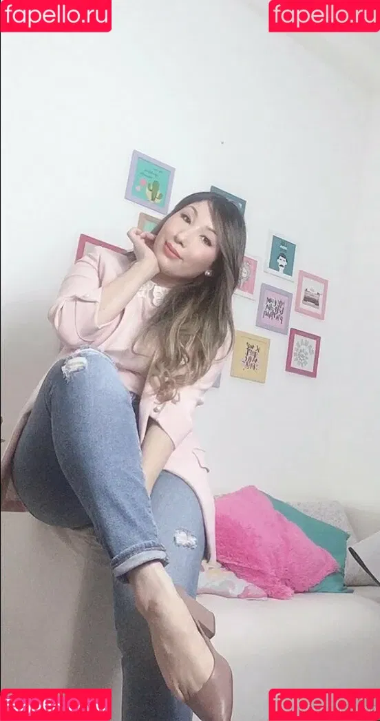 Yu Ferracini Onlyfans Photo Gallery 