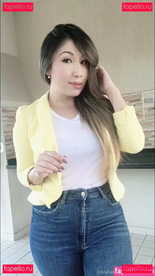 Yu Ferracini Onlyfans Photo Gallery 