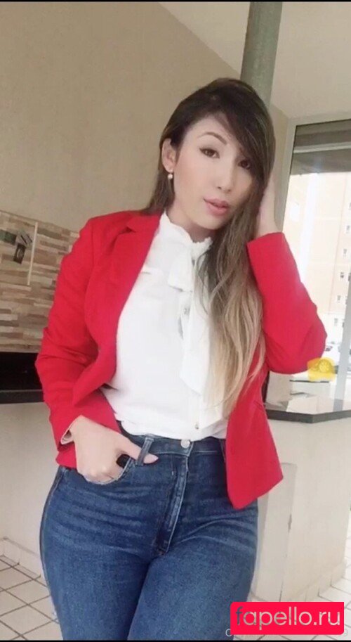 Yu Ferracini Nude Onlyfans Photo 14
