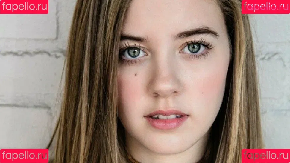 Mallory Bechtel Onlyfans Photo Gallery 
